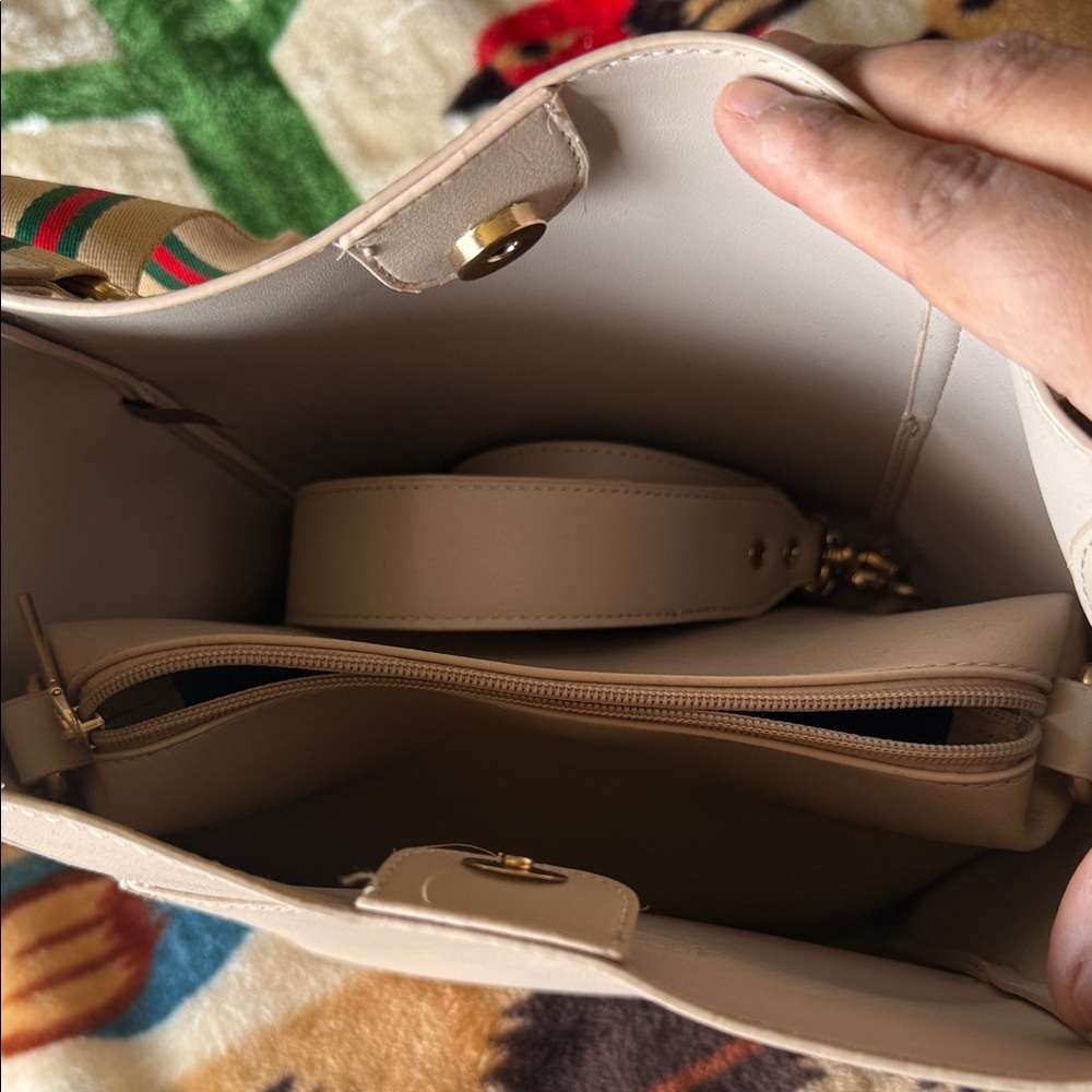 Montana West Beige Shoulder Bag - Picture 2 of 2
